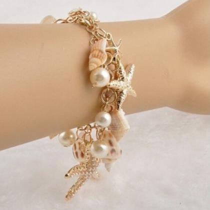 Woman Ocean Style Multi Starfish Natural Shell..