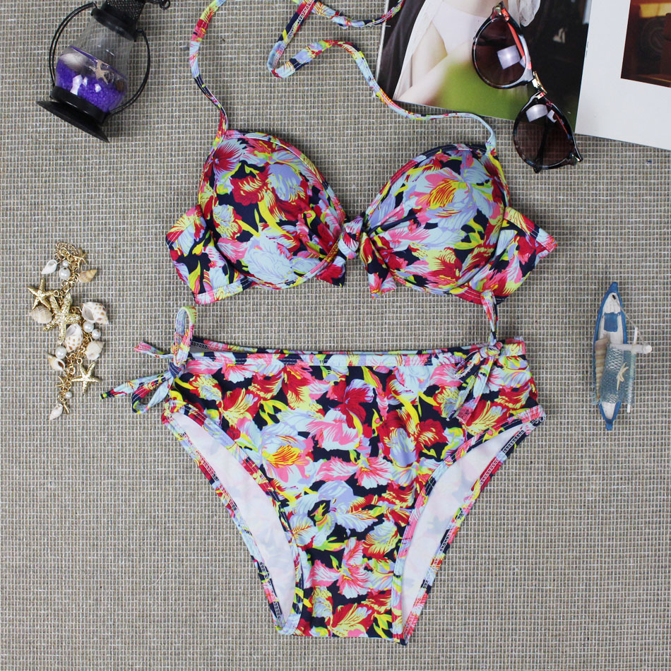 Juice Action Womens Halter Flower Pattern Bikini Stylish Floral Print Swimwear Swimsuit For Summer